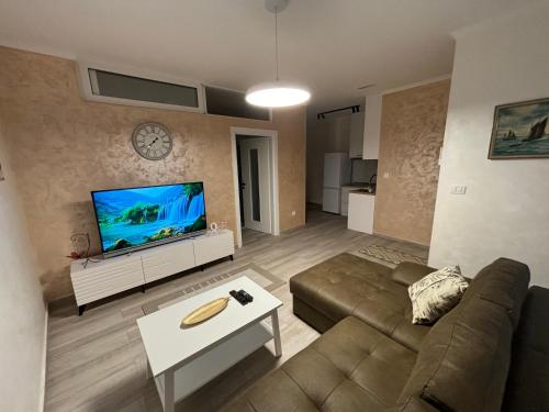 Petar Apartment — 4-Star Luxury Hotel in Podgorica, Montenegro