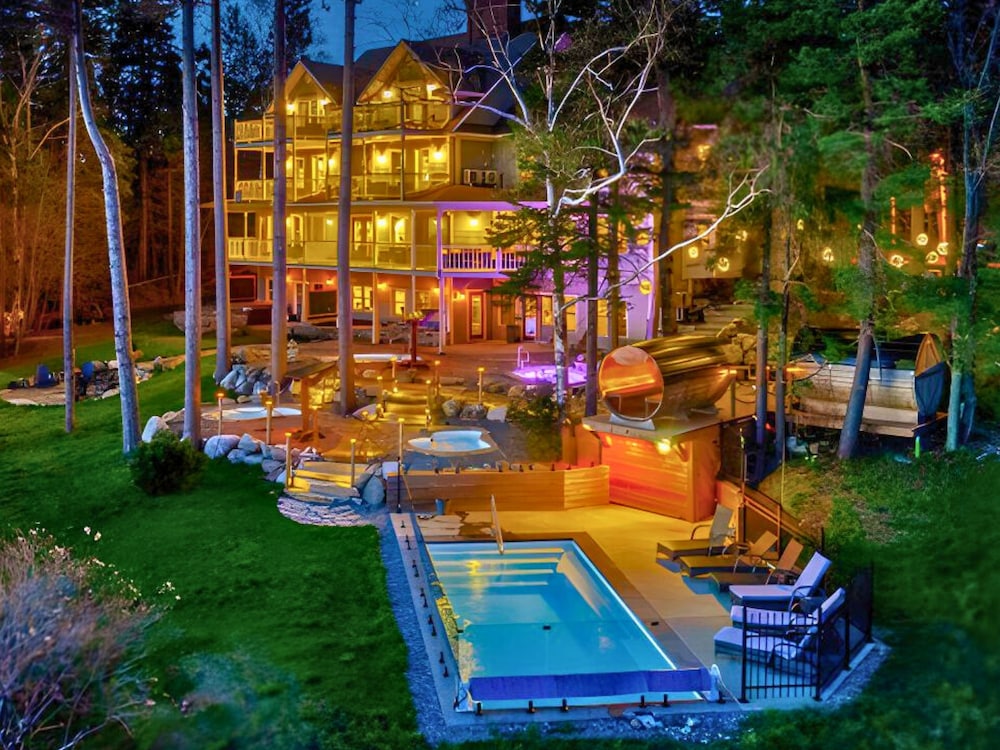 Estello Suites & Spa — hotel in Lac-Megantic
