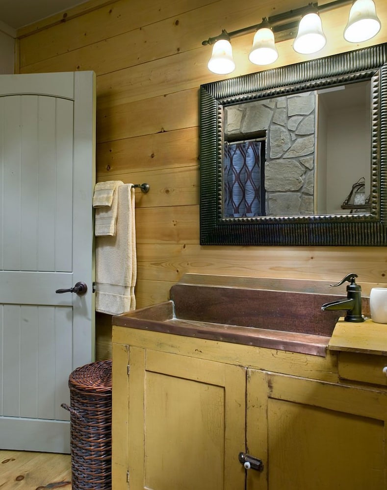 Lake Rabun Hotel & Restaurant - photo 39