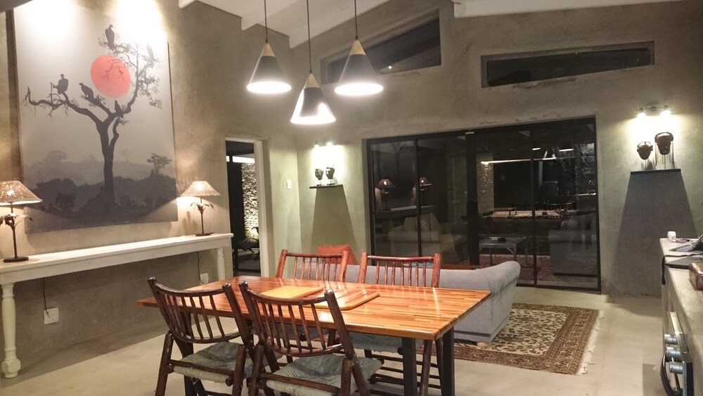 Kruger River Villas LionsGate — 4-Star Luxury Hotel in Nelspruit, South Africa