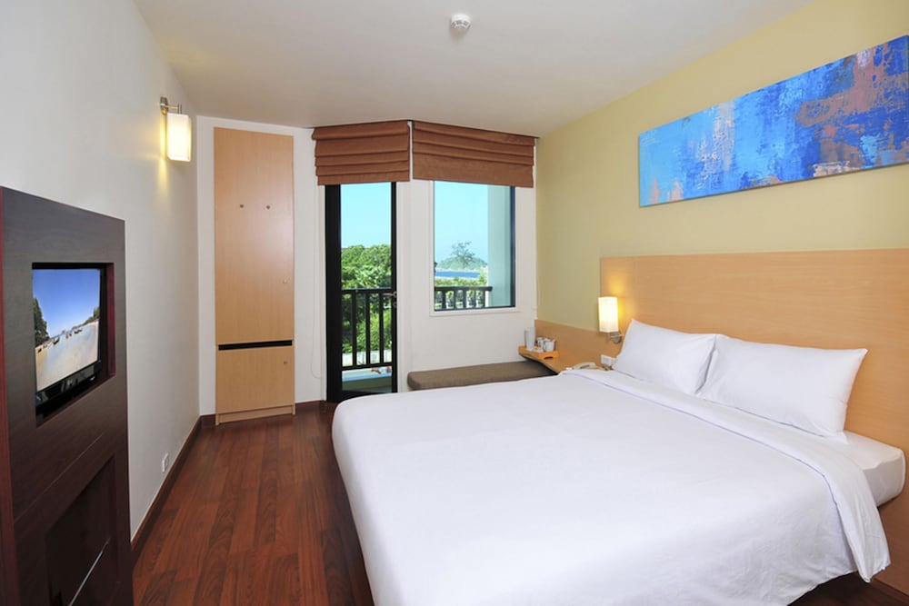 Ibis Phuket Kata — Phuket — photo 2