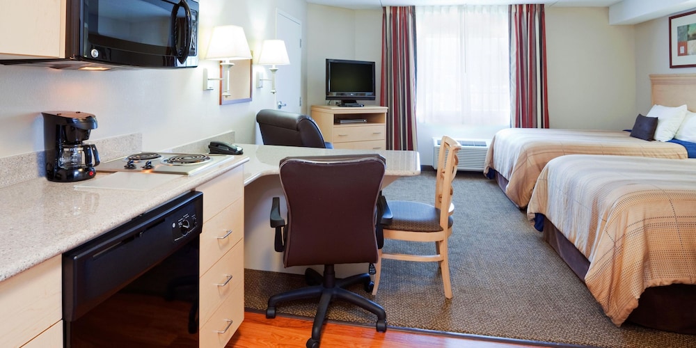 Candlewood Suites Jacksonville by IHG - photo 13