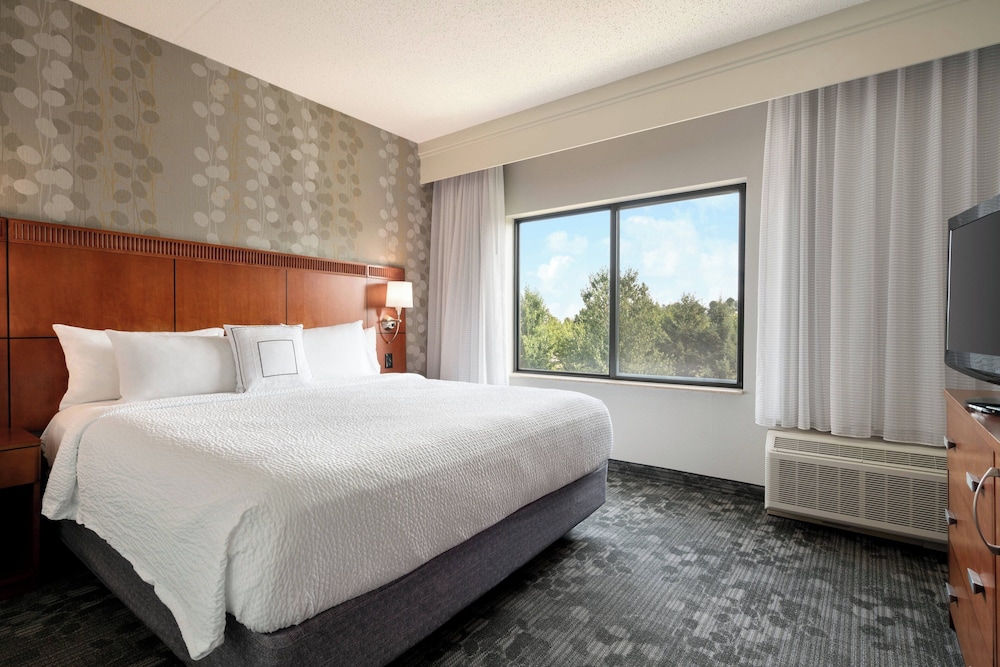 Courtyard by Marriott Ewing Princeton - photo 10