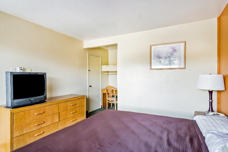 OYO Hotel Shreveport Airport North - photo 26