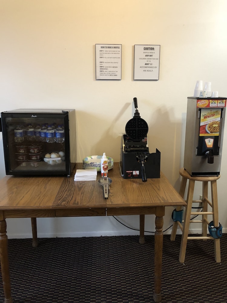 Windcrest Inn and Suites - photo 53