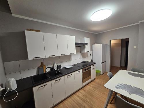 Apartament w Kamienicy w Centrum Kalisza — 4-Star Luxury Hotel in Kalisz, Poland