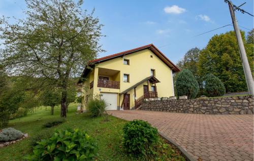 Beautiful Apartment In Vrbovsko — 4-Star Luxury Hotel in Vrbovsko, Croatia