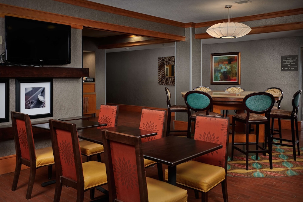 Hampton Inn Alamogordo - photo 2