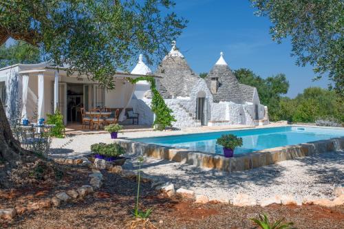 Trullo Tipota With Private Pool — Ceglie Messapica