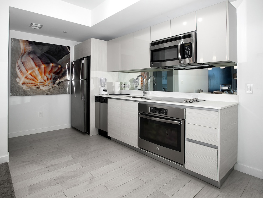 Private Residences at Beachwalk by SoFla Vacations - photo 9