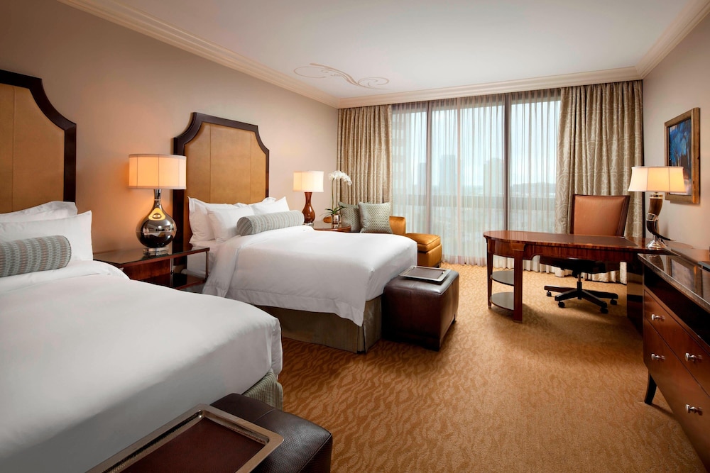 Houston Grand Hotel River Oaks - photo 15