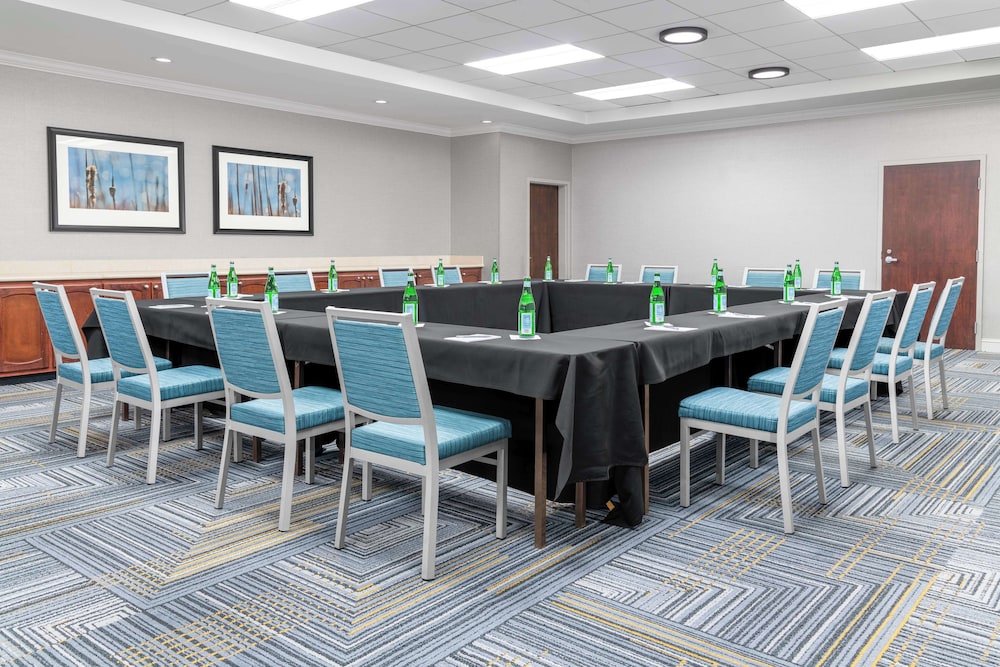 Homewood Suites by Hilton Detroit Troy - photo 41