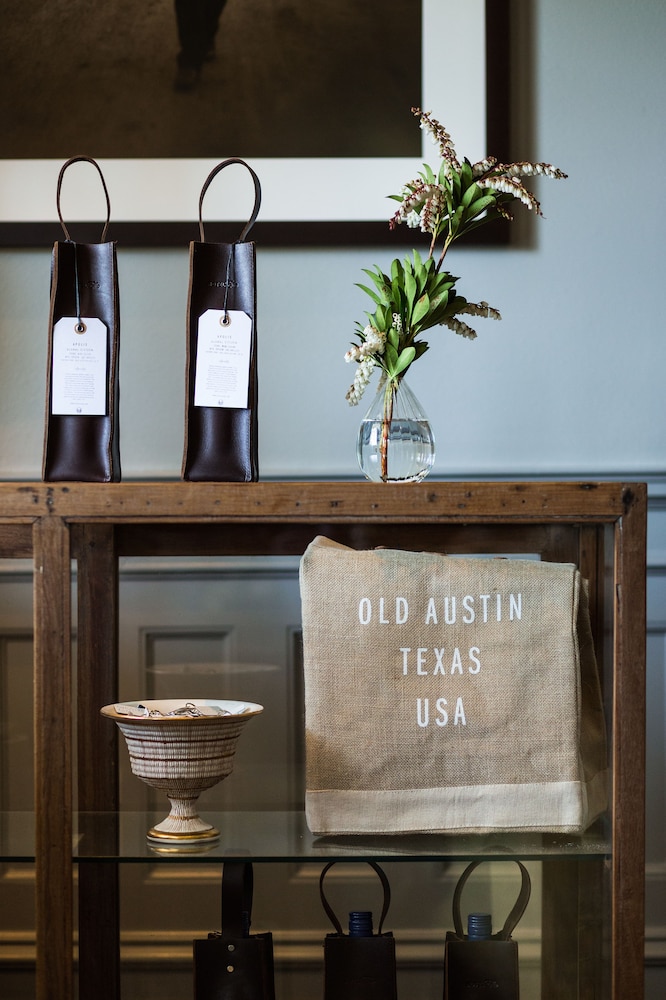 Hotel Ella - photo 3