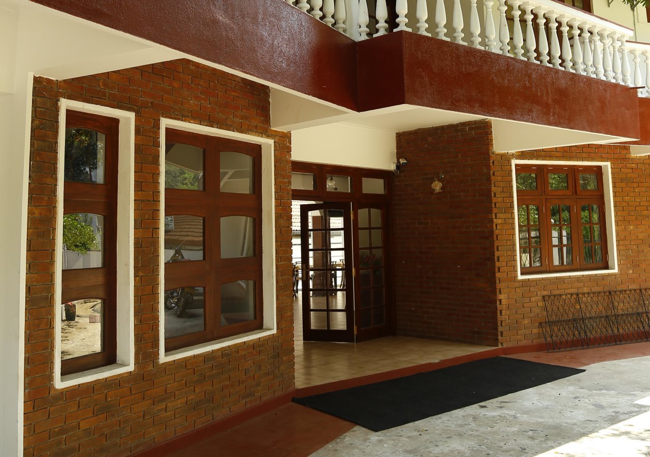 Lake Mount Hotel - carbon neutral hotel in Kandy