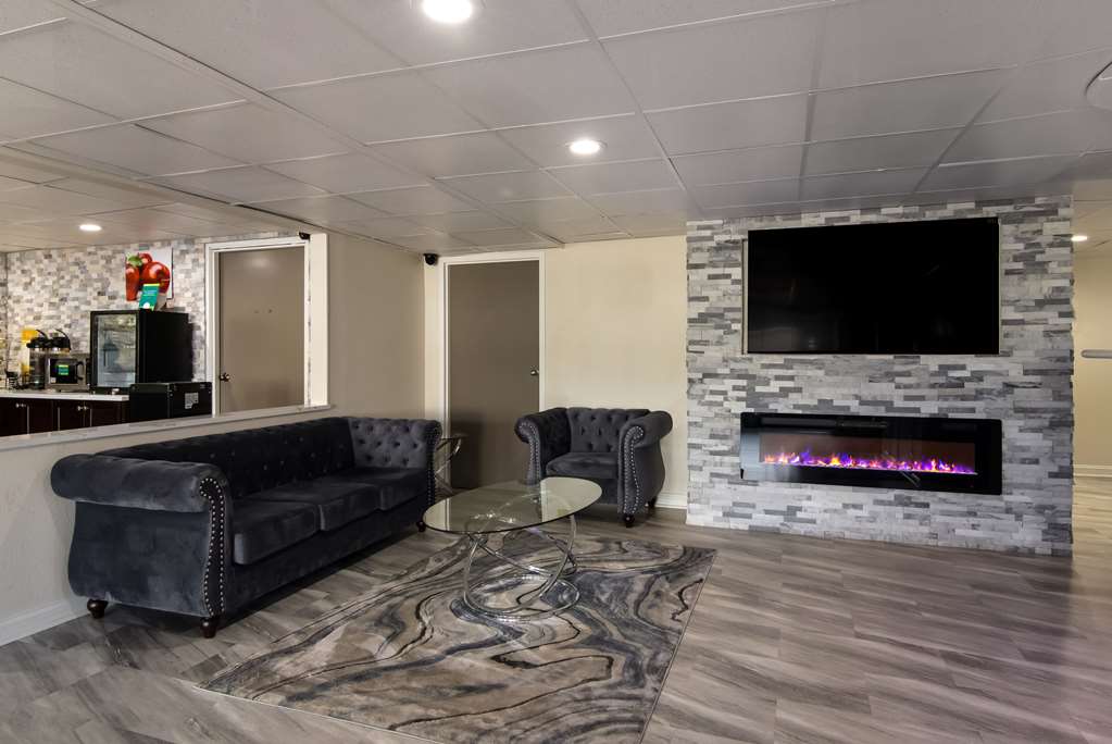 Quality Inn Aurora Naperville Area - photo 6
