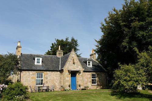 Dalvey Abbotshill Farm House — 4-Star Luxury Hotel in Forres, United Kingdom