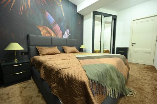 Luxury City Center Home