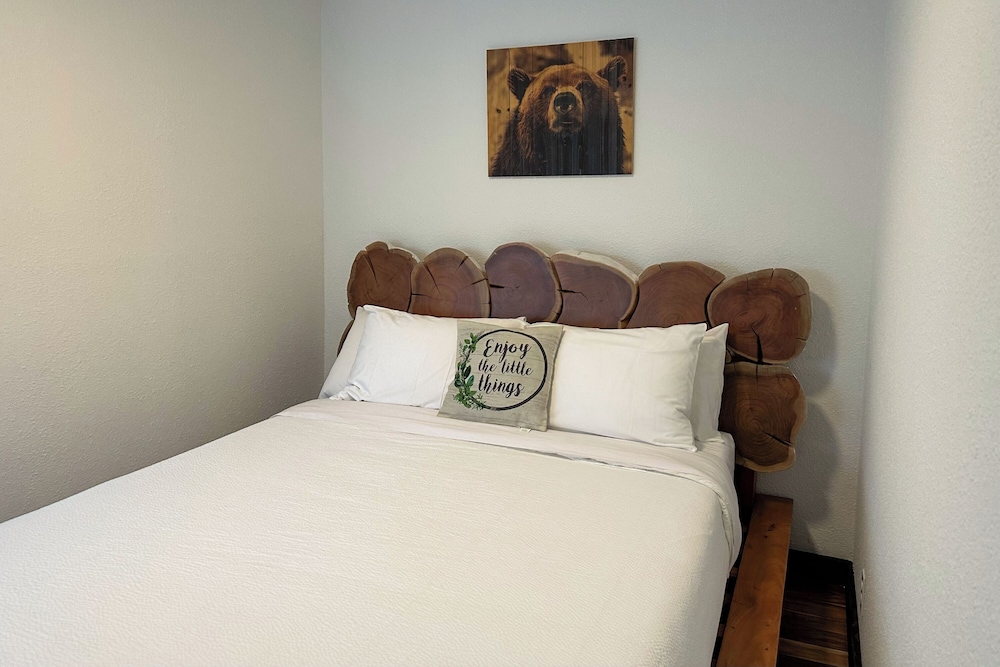 Paradise Village Hotel - photo 41