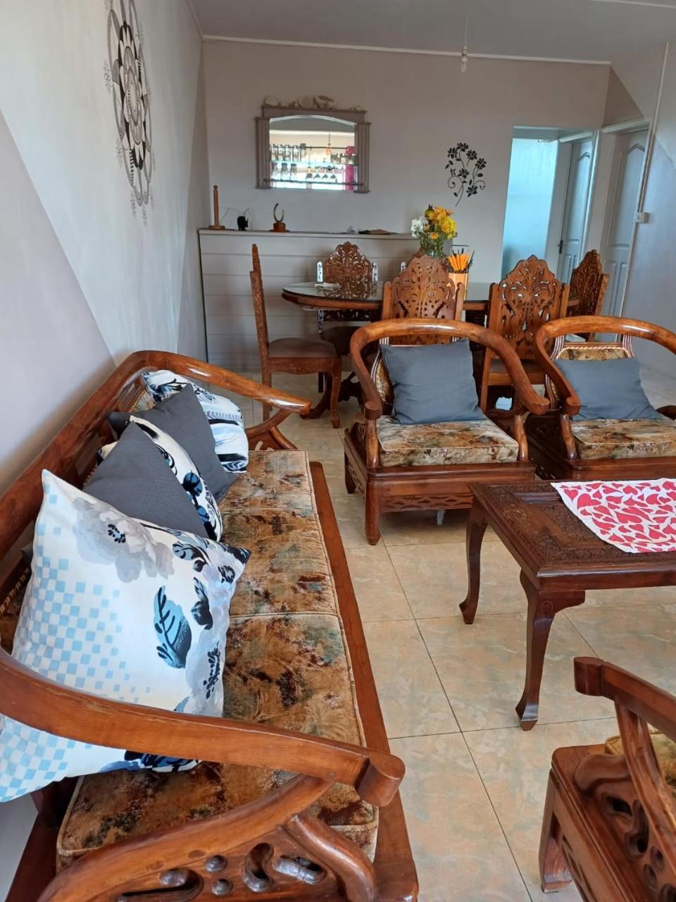 Résidence Lennards 3 — 4-Star Luxury Hotel in Grand Baie, Mauritius