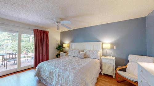 762 Queens Grant - photo 16