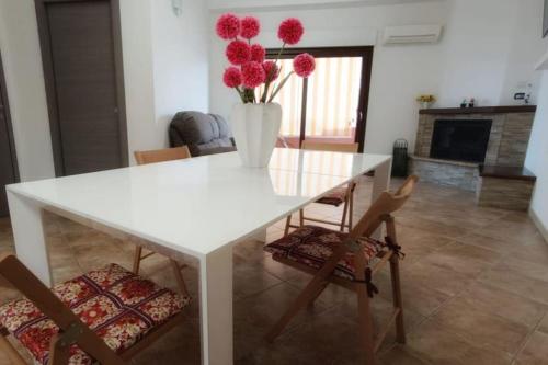 Al 28ᴀ Appartamento Teulada — 4-Star Luxury Hotel in Teulada, Italy
