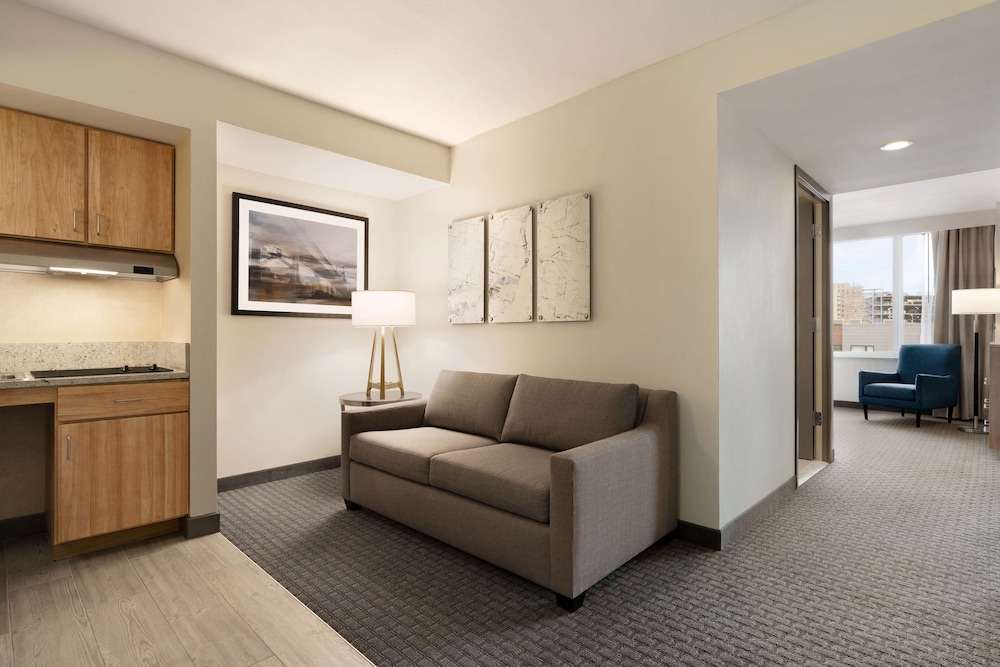 Homewood Suites by Hilton University City - photo 19