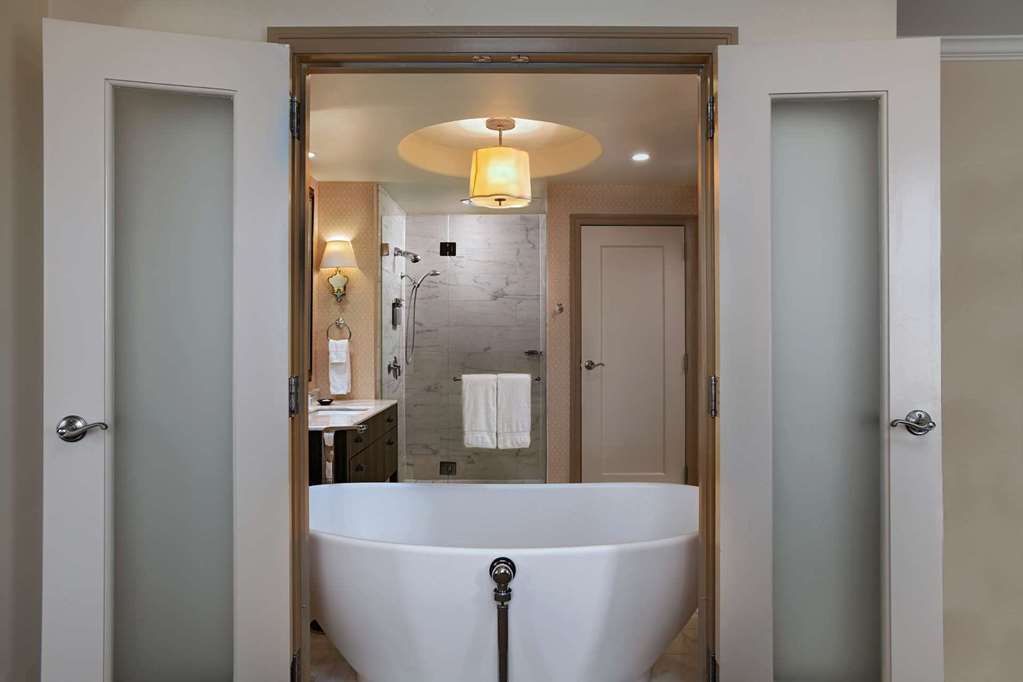 The Stephen F Austin Royal Sonesta Hotel - photo 30