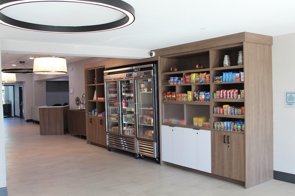 Holiday Inn Dallas Market Ctr Love Field by IHG - photo 23
