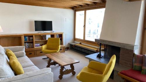 Allod Bad 601 — 4-Star Luxury Hotel in St. Moritz, Switzerland