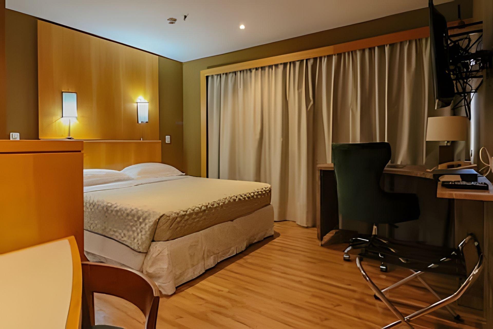 1707 Flat com duas suites com serviço de Hotel no Itaim Bibi in Sao Paulo, Brasil