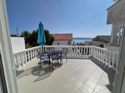 Maja - carbon neutral hotel in Selce