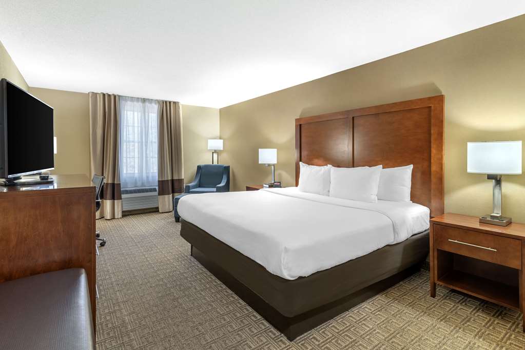 Comfort Inn & Suites Dover Portsmouth - photo 11