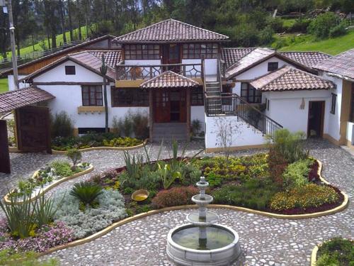 Hosteria San Jose De Sigchos — Quito