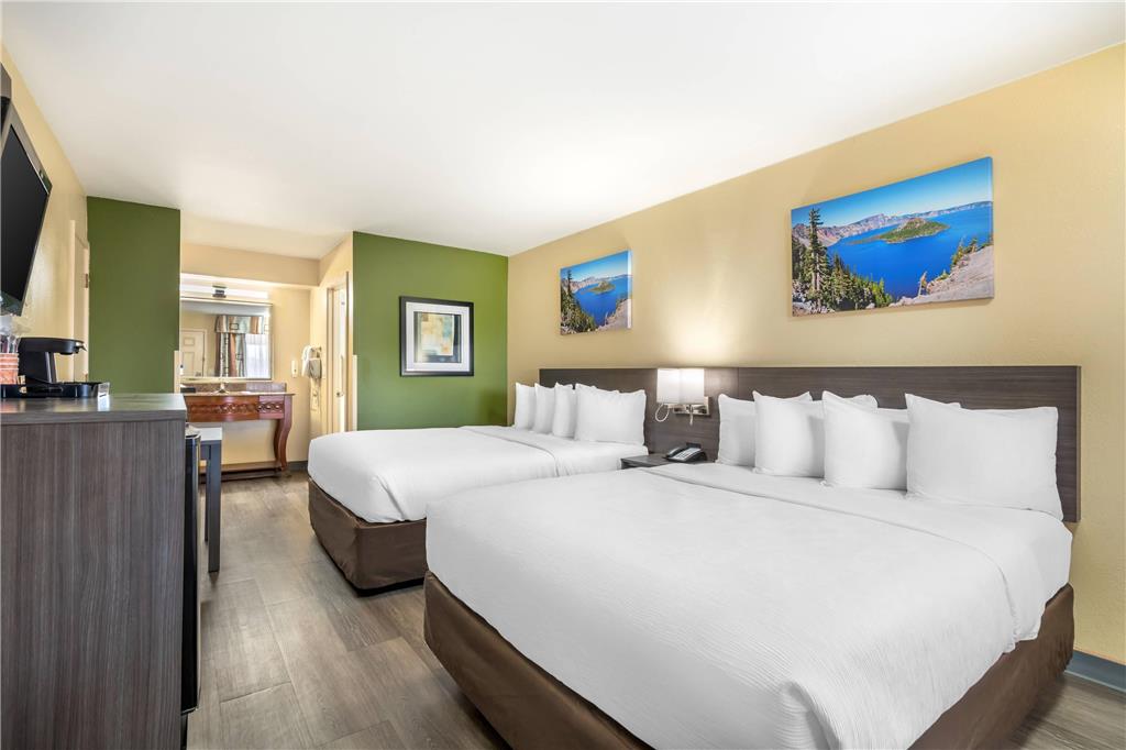 Quality Inn Klamath Falls Crater Lake Gateway - photo 6