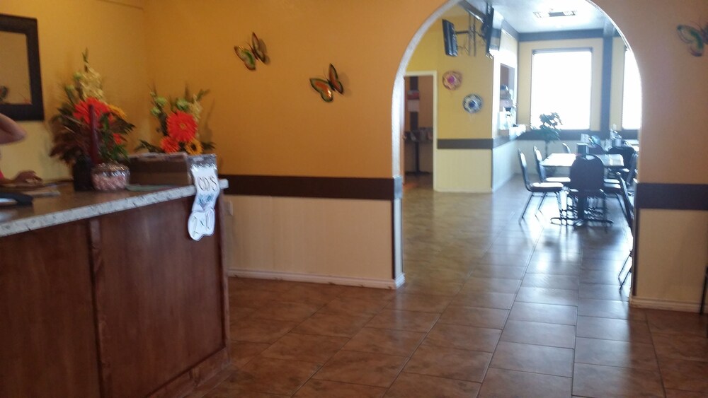 West Texas Inn & Suites with Kitchenette - photo 25