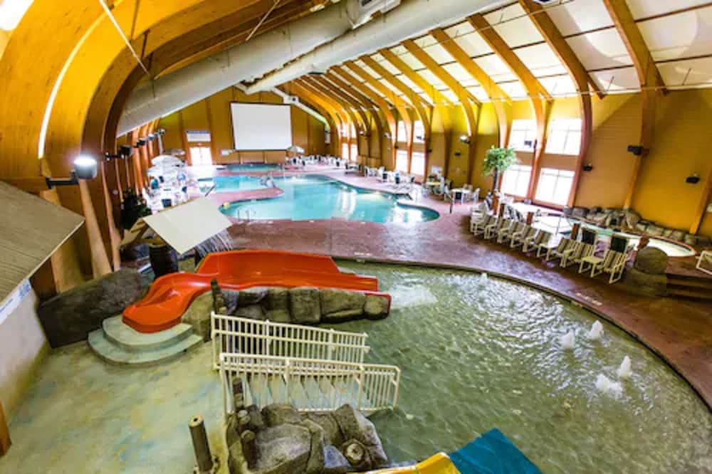 Cranberry Country Lodge 4501085 — Tomah