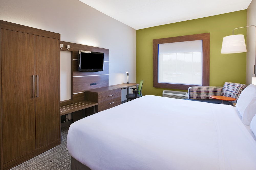 Holiday Inn Express & Suites Manchester an IHG Hotel - photo 5