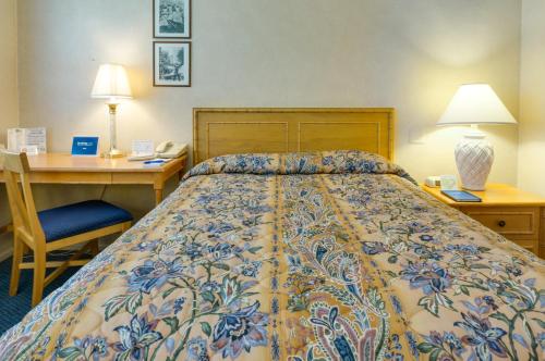 Saga Motor Hotel Pasadena - photo 4
