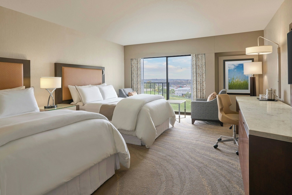 The Westin Kansas City at Crown Center - photo 26