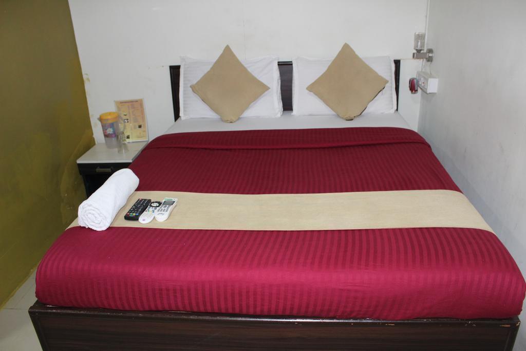 Hotel Saffron Inn