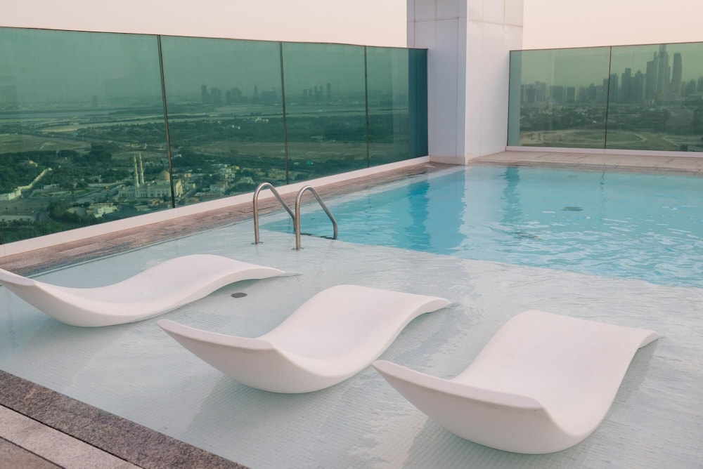 HomesGetaway 2BR Apt in Al Wasl 1 Residences — 4-Star Luxury Hotel in Dubai, United Arab Emirates