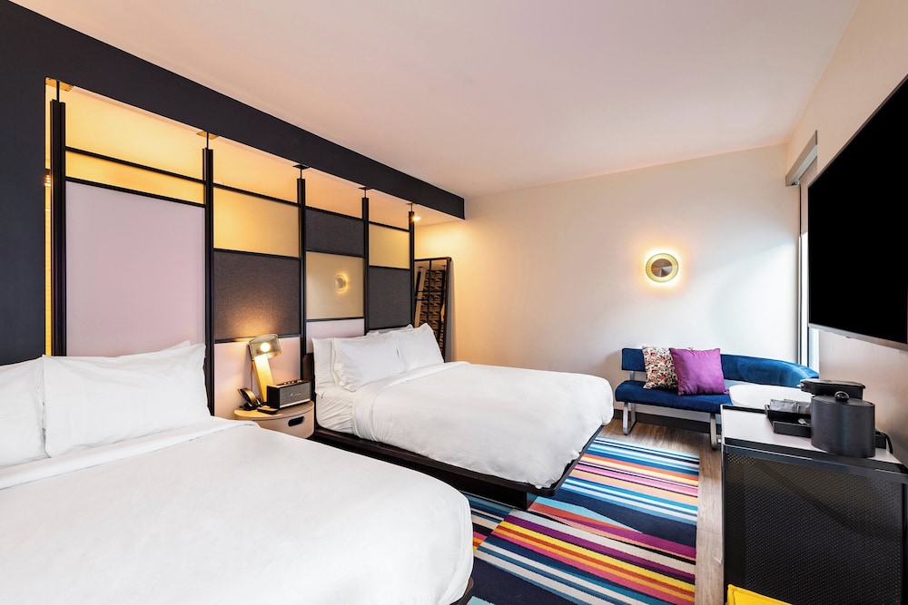 Aloft Savannah Downtown Historic District - photo 26