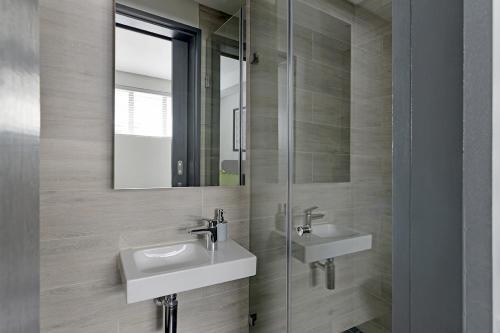 Portia Luxury City Penthouse views