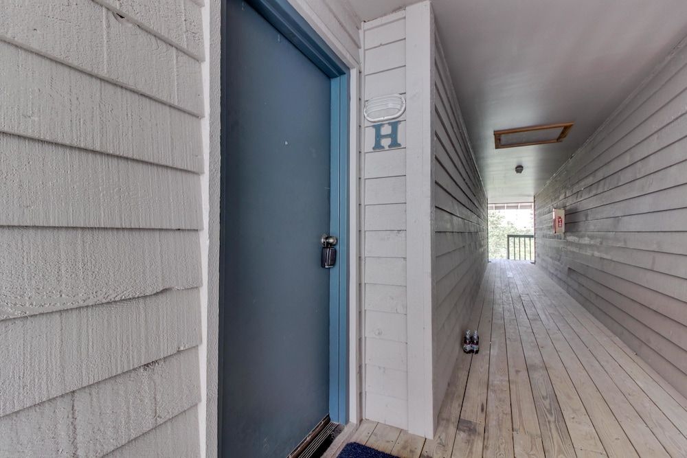 Cotton Bayou House — 4-Star Luxury Hotel in Orange Beach, United States