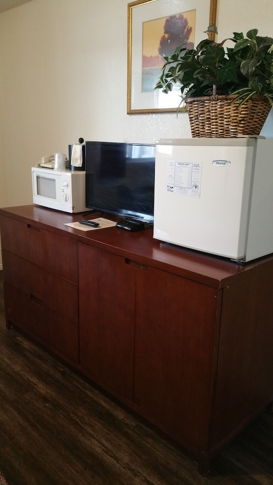 Ontario Inn - photo 10