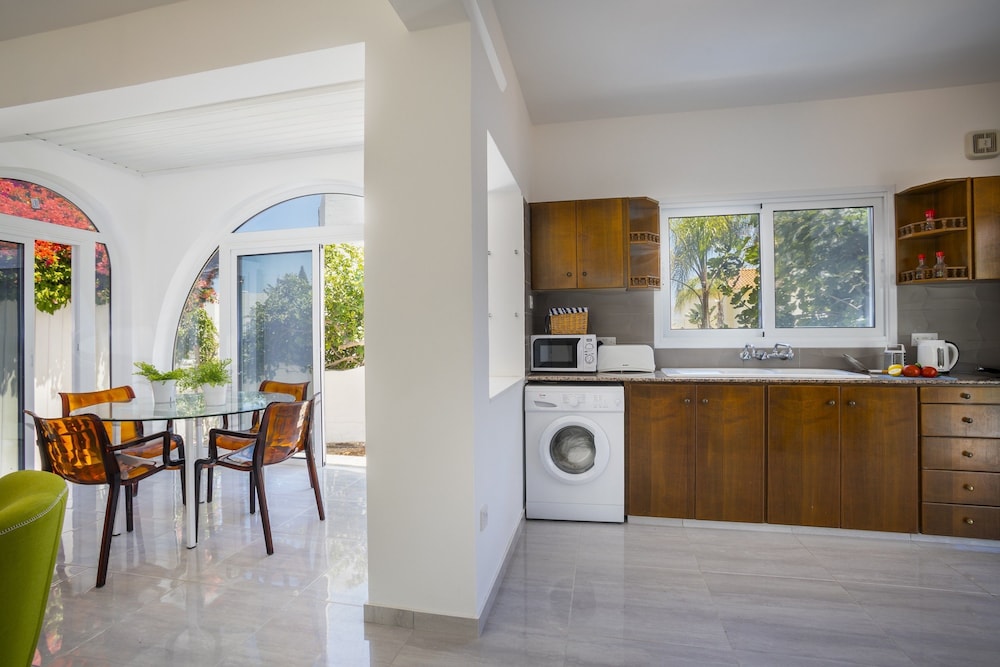 In-Room Kitchen