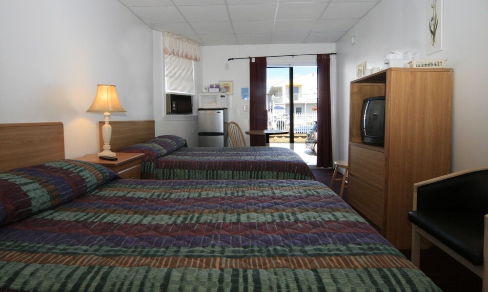 Atlantis Motel - photo 3