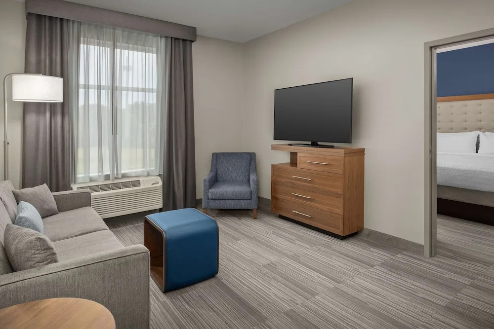 Home2 Suites by Hilton Greenville - photo 24