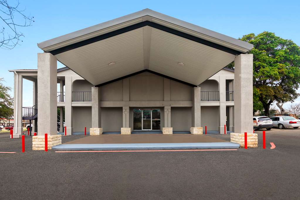 Knights Inn Belton - photo 4