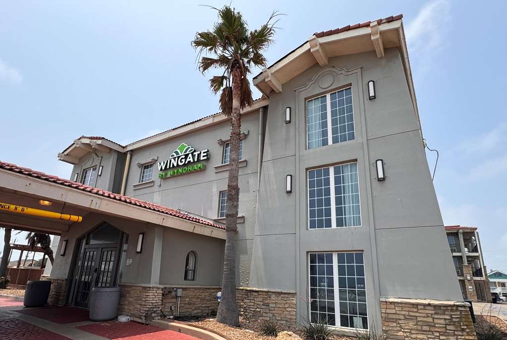 Wingate by Wyndham Galveston East Beach - photo 3